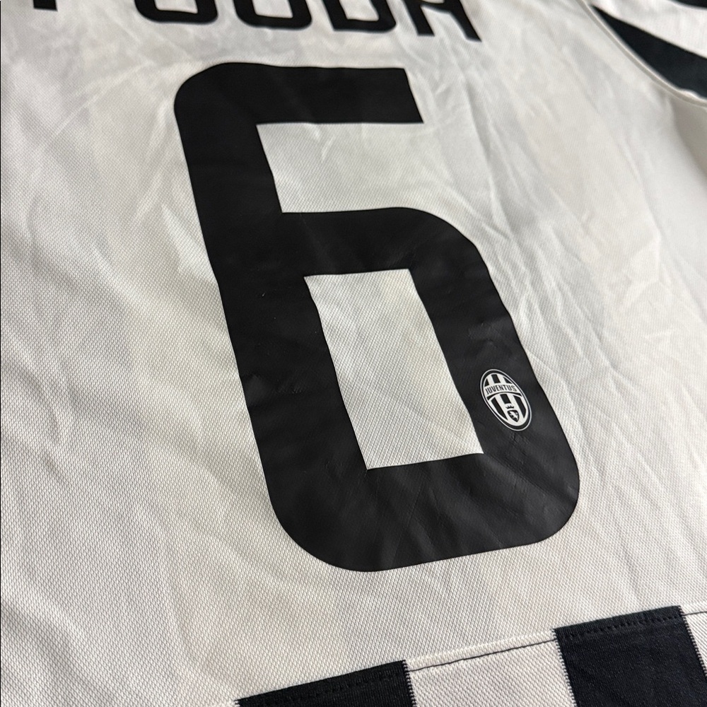 VINTAGE Juventus #6 Paul Pogba 2014-15 Nike Home Jersey - Picture 10 of 11